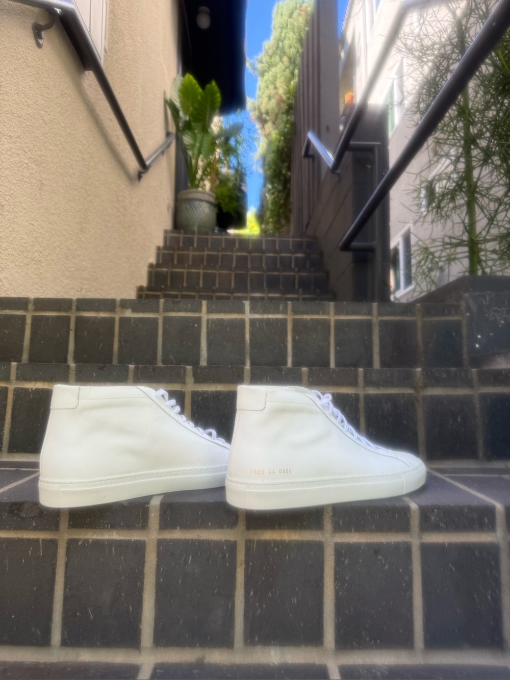NEW Common Projects Men’s Achilles Hitop Leather Sneakers (White, M-11US/44IT) - Picture 8 of 12